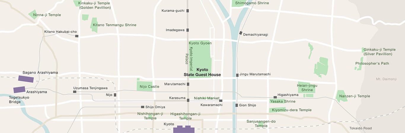 A map depicting the location of the Kyoto State Guest House within Kyoto City. The Kyoto State Guest House is located within Kyoto Gyoen National Park, and other various sightseeing locations are displayed.
