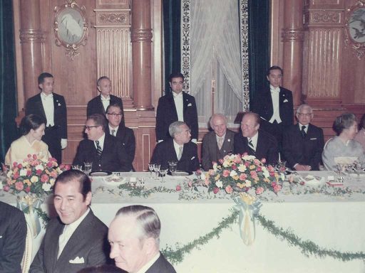 President Ford and Emperor Showa talk in a relaxed mood during the dinner banquet hosted by Mr. Ford in Kacho no Ma