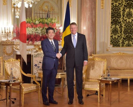 Prime Minister Abe meets with H.E. Mr. Klaus-Werner IOHANNIS, President of Romania.