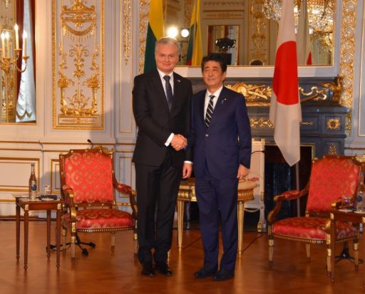 Prime Minister Abe meets with H.E. Dr. Gitanas NAUSĖDA, President of the Republic of Lithuania.