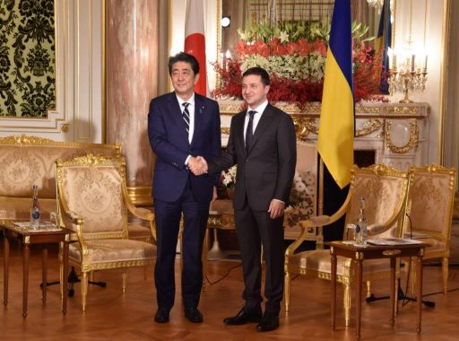 Prime Minister Abe meets with H.E. Mr. Volodymyr Oleksandrovych ZELENSKY, President of Ukraine.