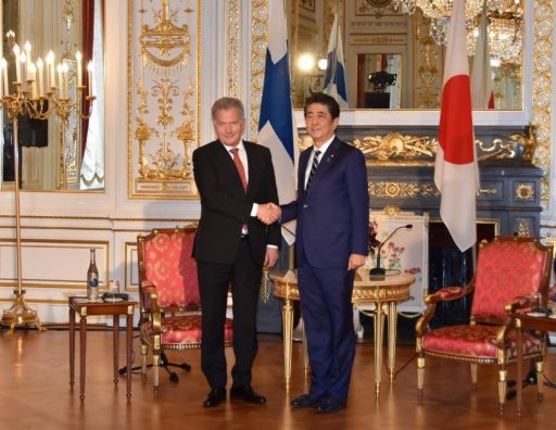 Prime Minister Abe meets with H.E. Mr. Sauli NIINISTÖ, President of the Republic of Finland.