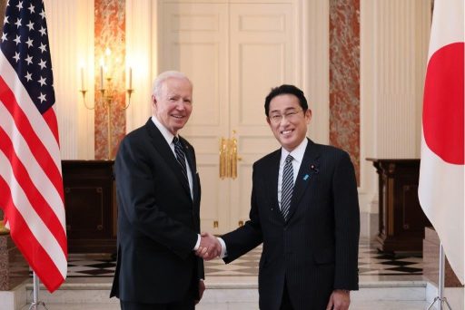 Photograph of Prime Minister KISHIDA Fumio, President  of the United States of America Joseph Biden.