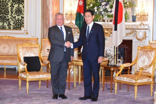 Prime Minister Kishida meets with His Majesty King Abdullah II Ibn Al Hussein, King of the Hashemite Kingdom of Jordan.