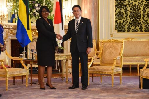 Prime Minister Kishida meets with H.E. Ms. Rose Christiane Ossoukaraponda, Prime Minister of the Gabonese Republic.